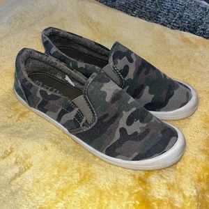 Mad Love camouflage shoes- size 8